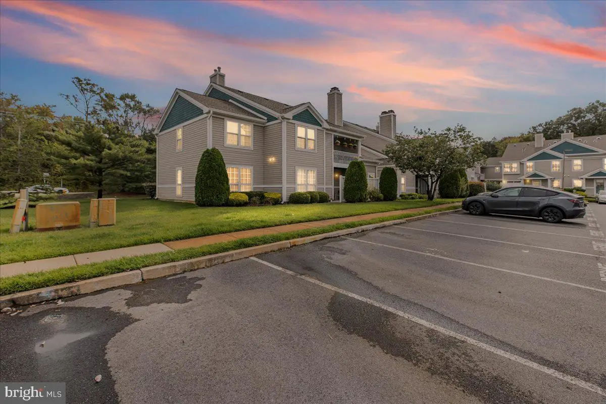 222 Steeplechase Ct, Woodbury, NJ 08096 - Image #1