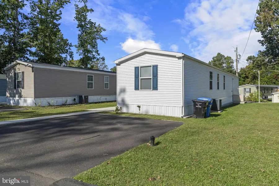 244 Iris Rd, Mullica Hill, NJ 08062 - Image #2