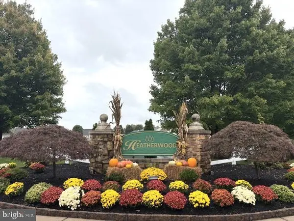 43 Caserta Dr, SEWELL, NJ 08080