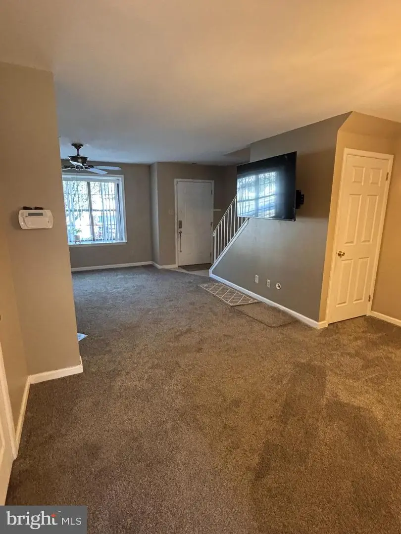 751 Garrison Ct, West Deptford, NJ 08051 - Image #3