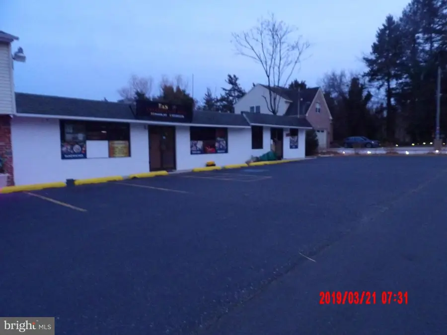 325 Wilson Rd, Blackwood, NJ 08012 - Image #2