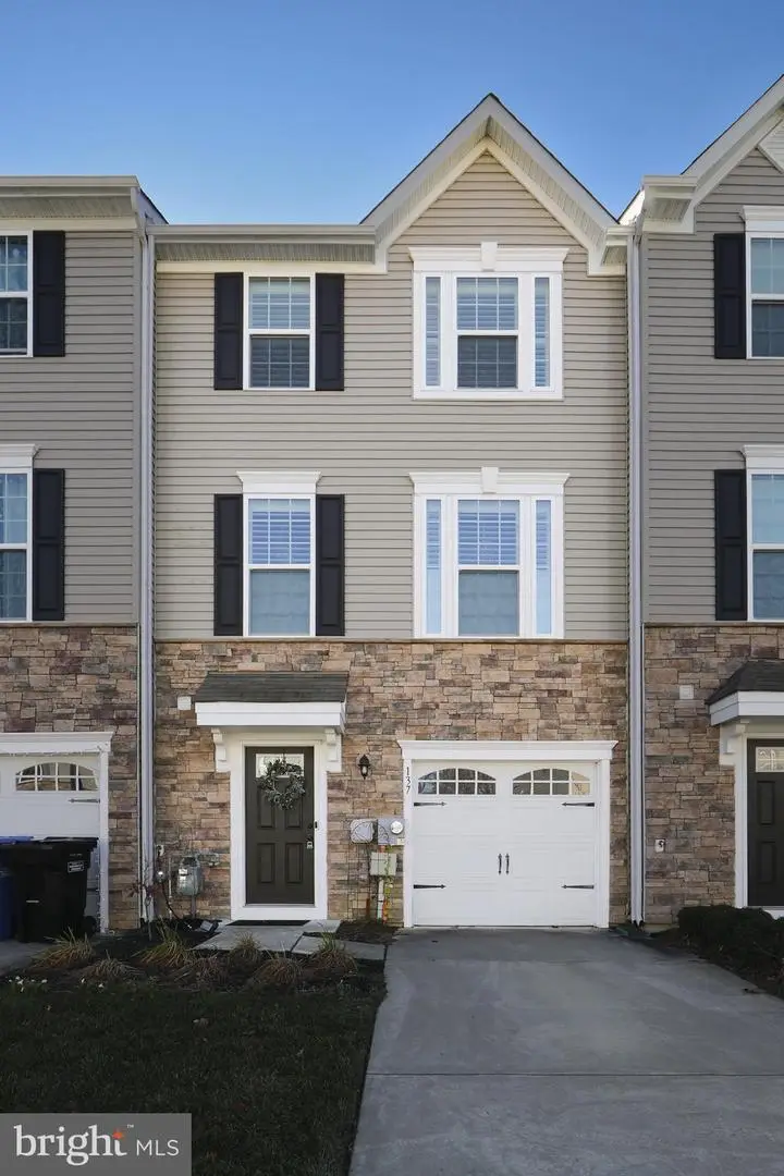 137 Meridian Ln, Sewell, NJ 08080 - Image #1