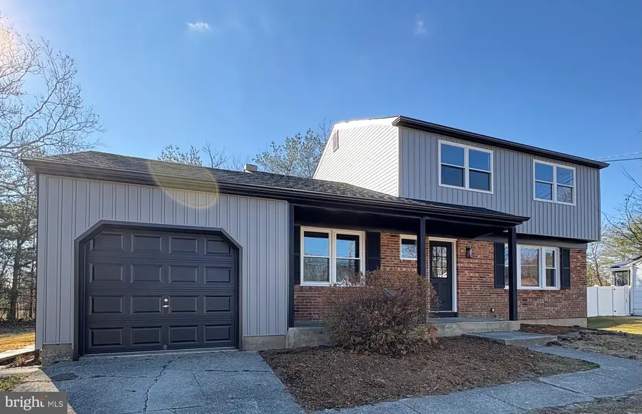 134 Princeton Pl, Williamstown, NJ 08094 - Image #2