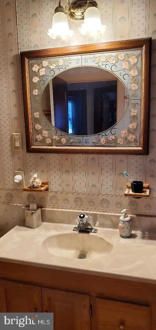 109 Laurel Ave, Glassboro, NJ 08028 - Image #2