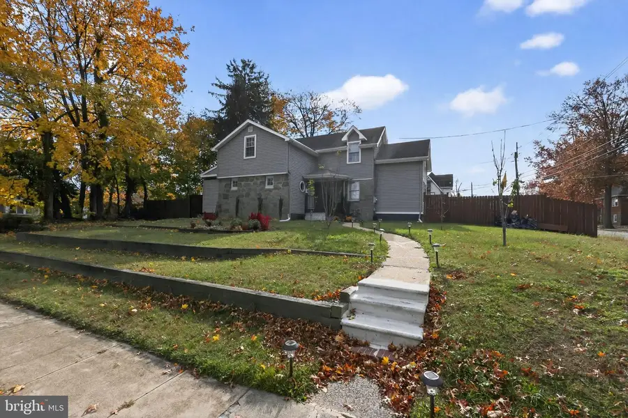 400 Poplar Ave, Woodbury Heights, NJ 08097 - Image #2