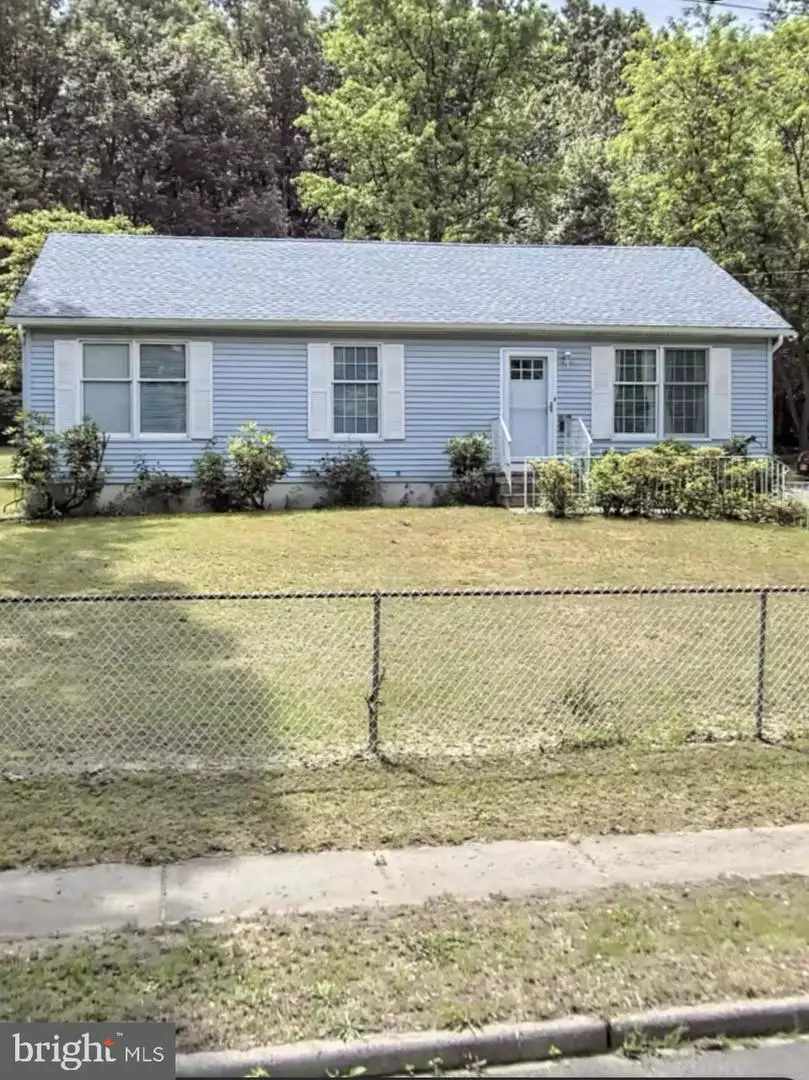 818 Mail Ave, Woodbury, NJ 08096 - Image #1