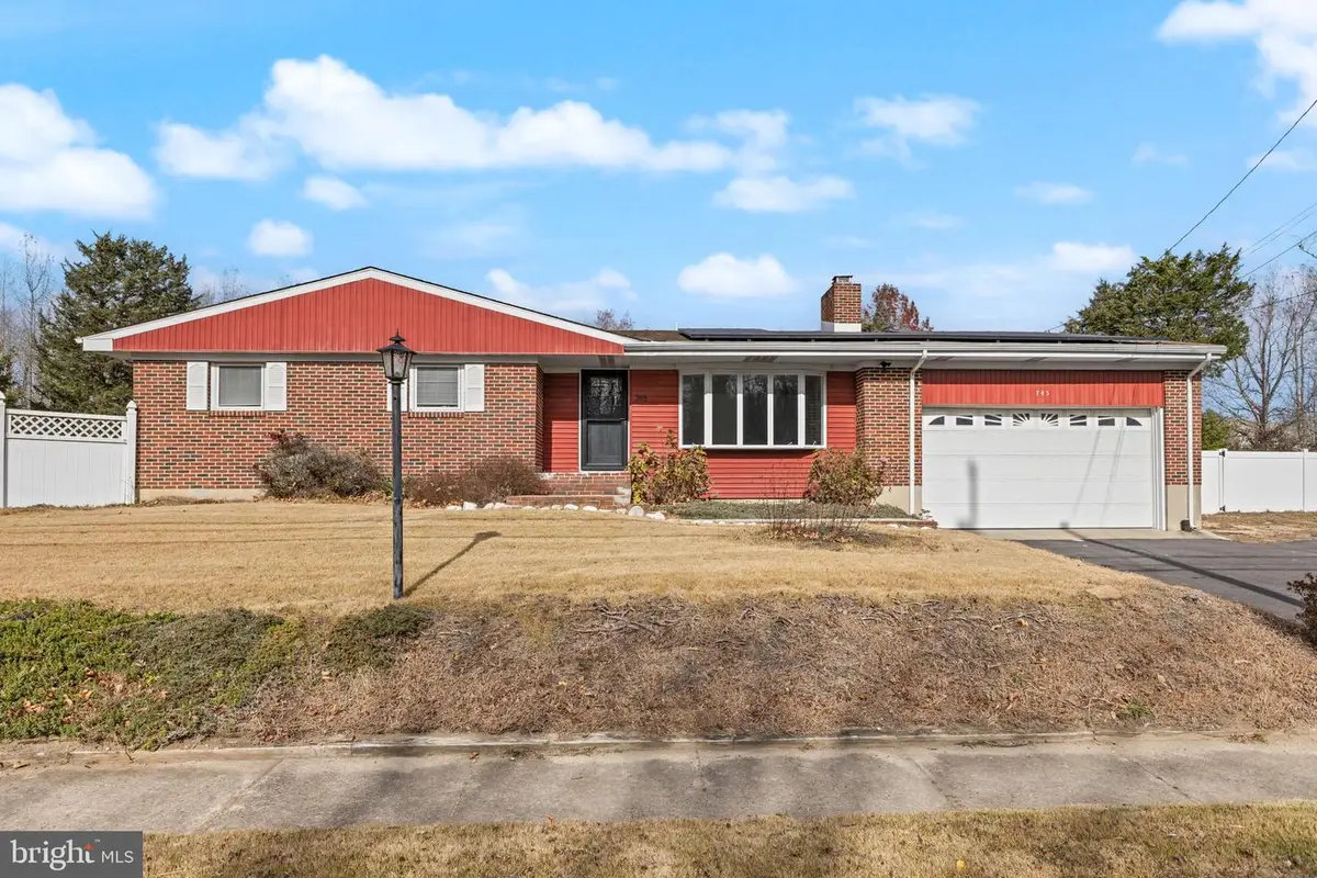 745 W Clayton Ave, Clayton, NJ 08312 - Image #1