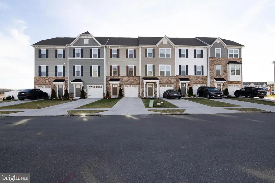 33 Roundstone Run, Swedesboro, NJ 08085 - #2