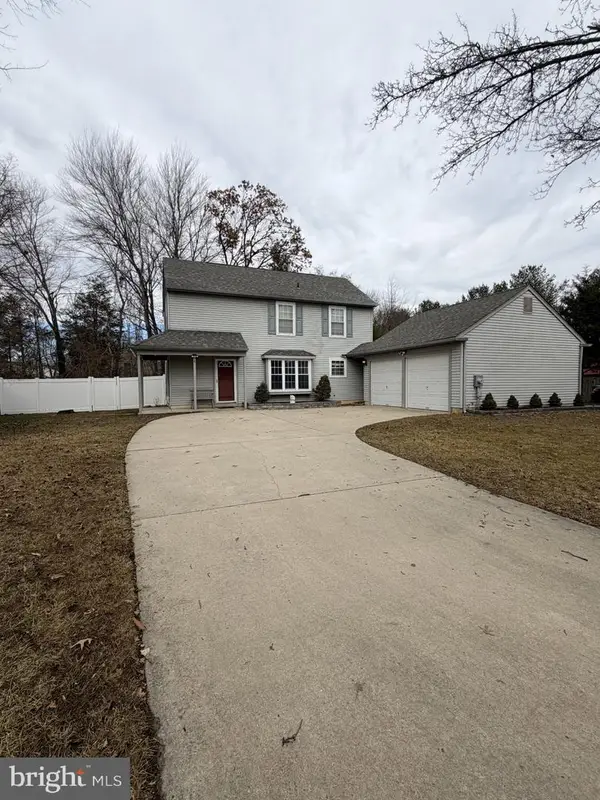 4 Brookview Dr, MANTUA, NJ 08051