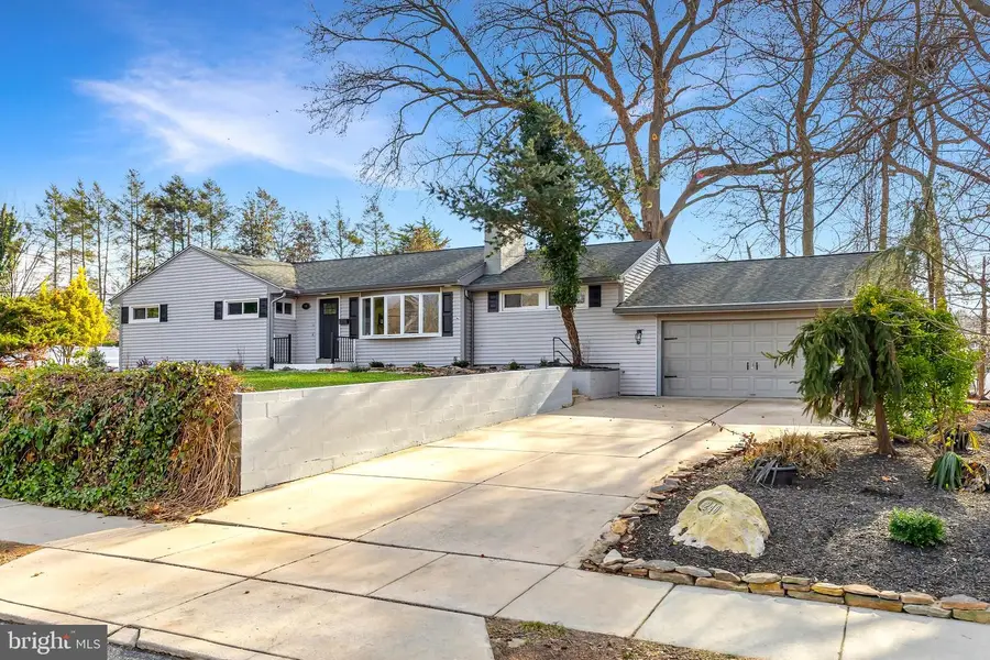 240 Elm Ave, Woodbury Heights, NJ 08097 - Image #2