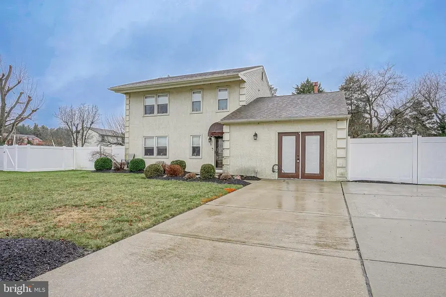 3 Turner Ct, Sewell, NJ 08080 - Image #2