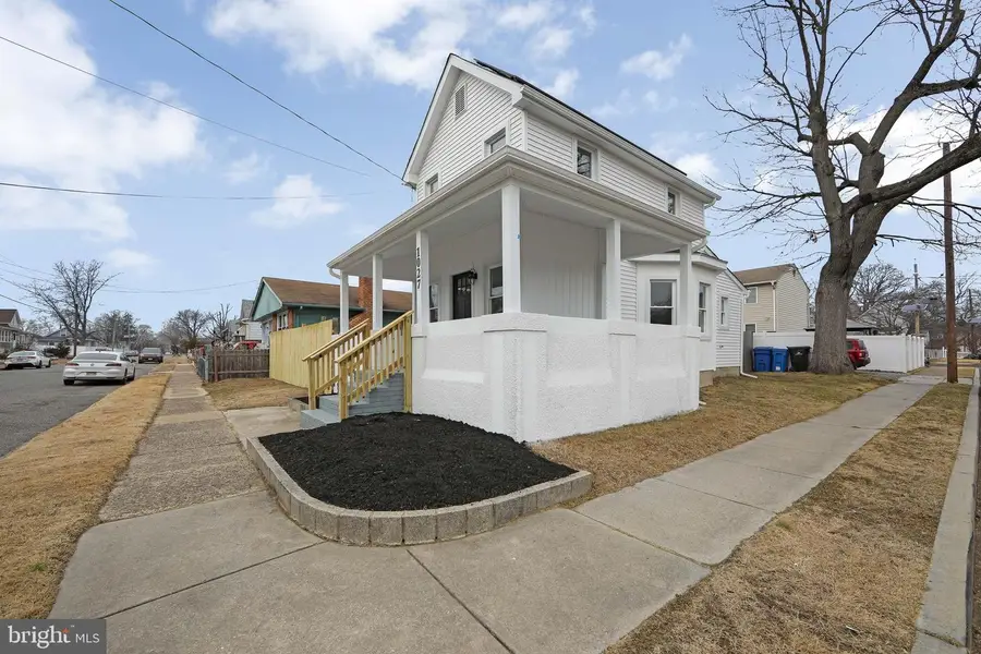 1027 Asbury Ave, National Park, NJ 08063 - Image #2