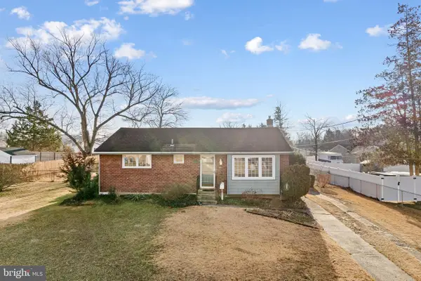 679 Santa Fe Dr, MANTUA, NJ 08051