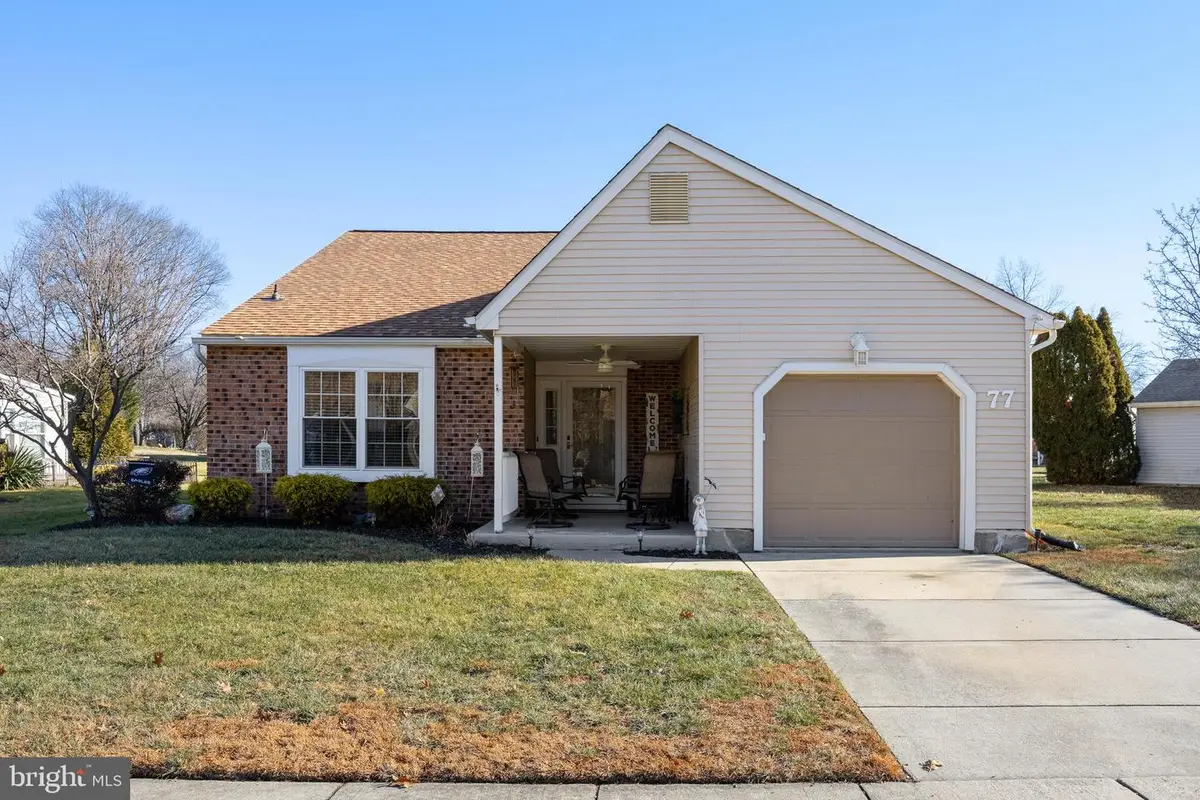 77 Lakebridge Dr, Woodbury, NJ 08096 - Image #1