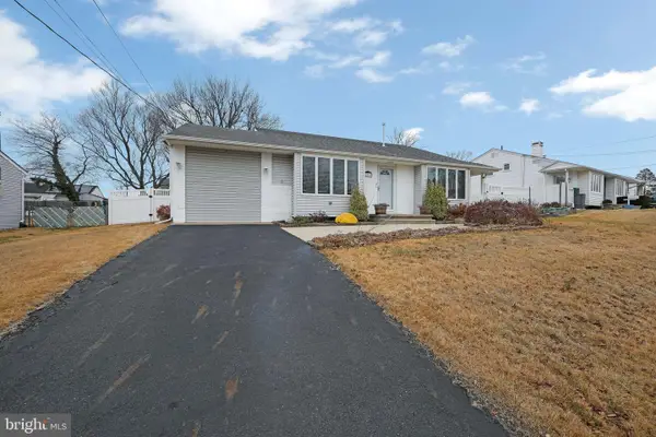 1036 Sussex Ave, DEPTFORD, NJ 08096