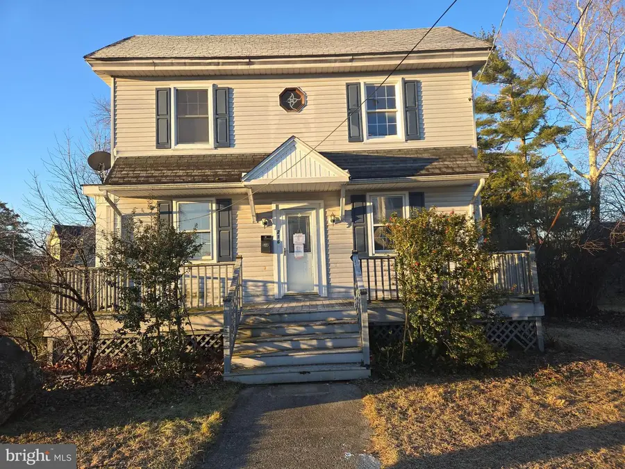 216 Broad St, Swedesboro, NJ 08085 - Image #2