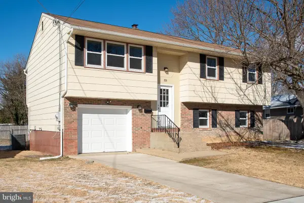 151 E Lois Dr, WILLIAMSTOWN, NJ 08094