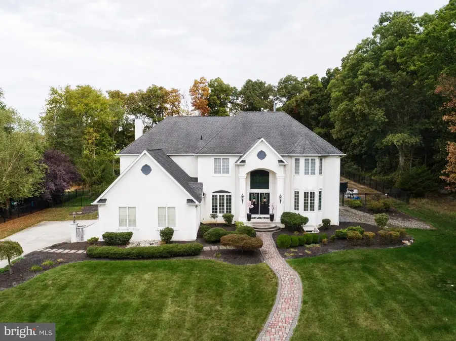 135 Preakness Dr, Mullica Hill, NJ 08062 - Image #2