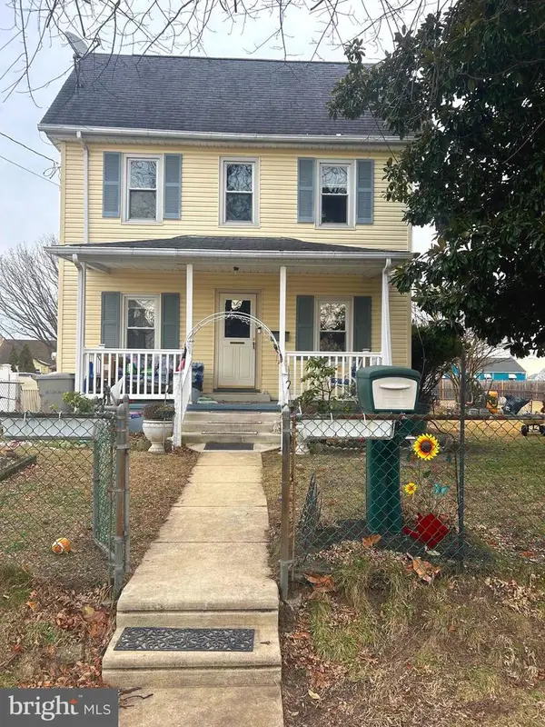 209 Greenwich Ave, PAULSBORO, NJ 08066