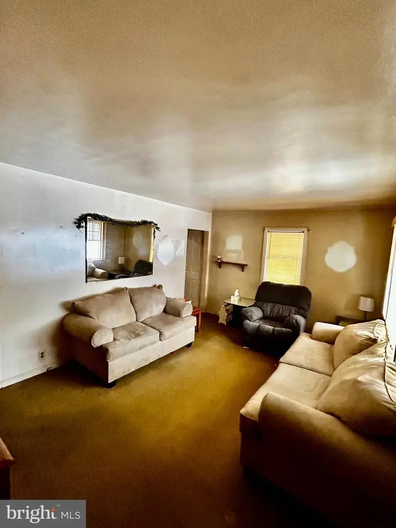 215 Deptford Rd, Glassboro, NJ 08028 - Image #2