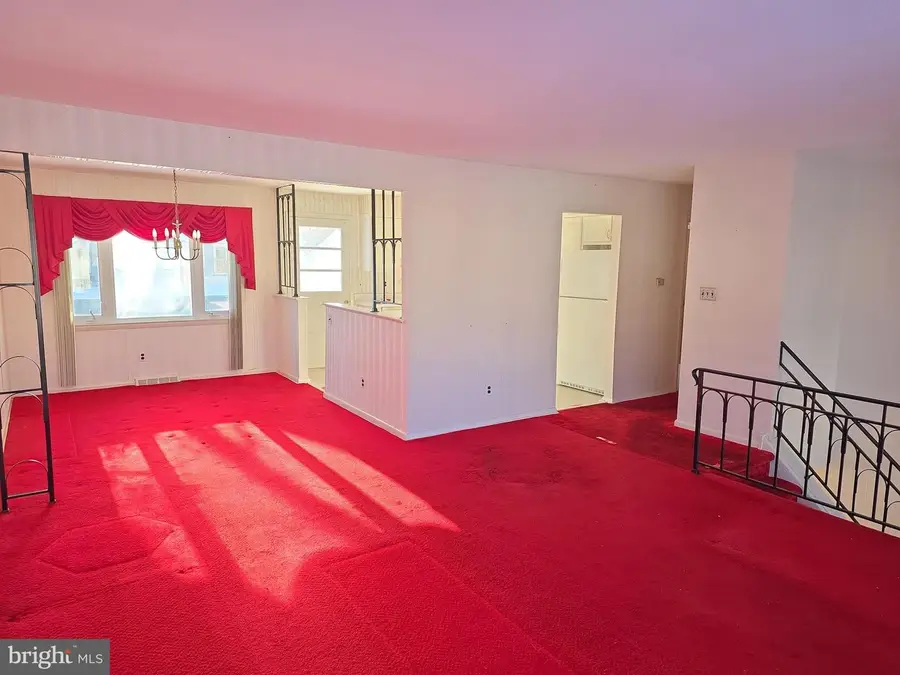 1013 Hancock Dr, Blackwood, NJ 08012 - #2