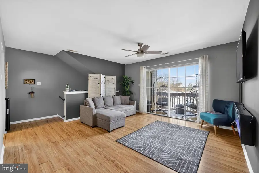 2104 Tanglewood Ct, Sewell, NJ 08080 - Image #2