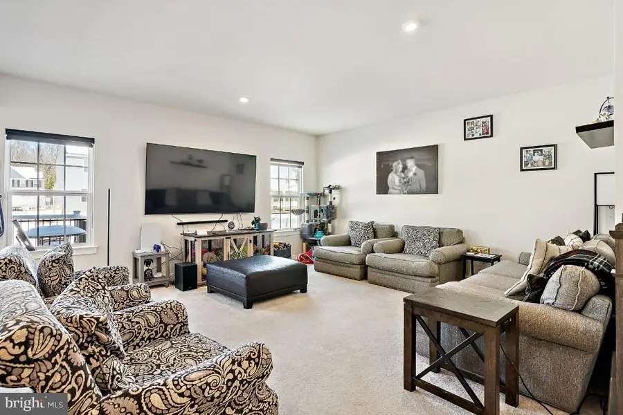 25 Matthews St, Williamstown, NJ 08094 - Image #3