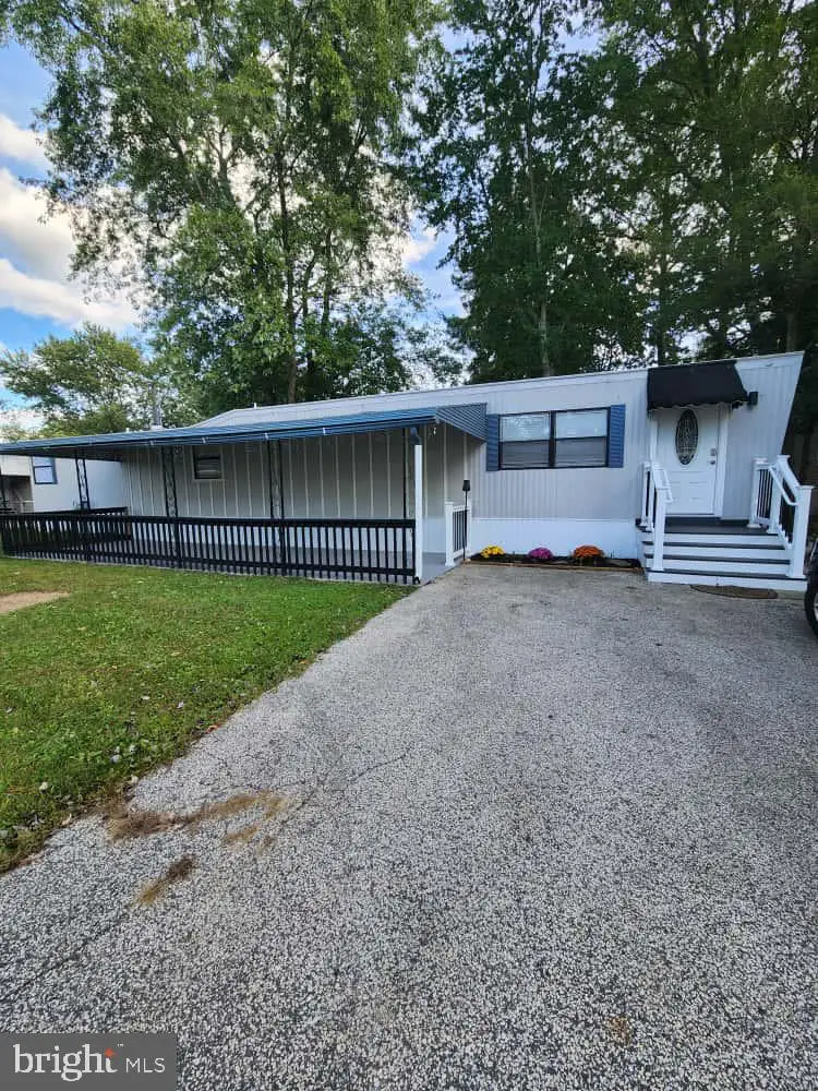 204 Kentucky Ave, Williamstown, NJ 08094 - #3