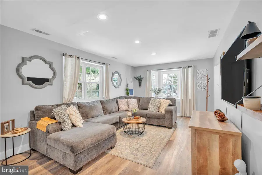 846 Saint Regis Ct, West Deptford, NJ 08051 - #3