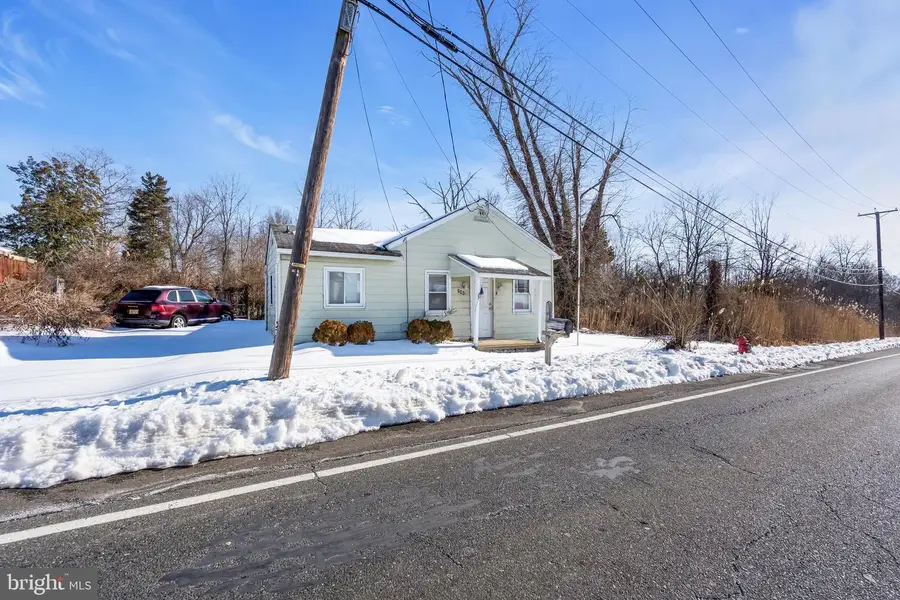 296 Ogden Station Rd, West Deptford, NJ 08086 - #3