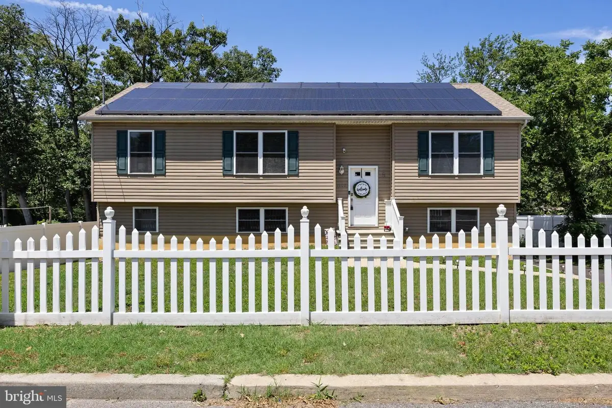 1202 Grove Ave, West Deptford, NJ 08086 - #1