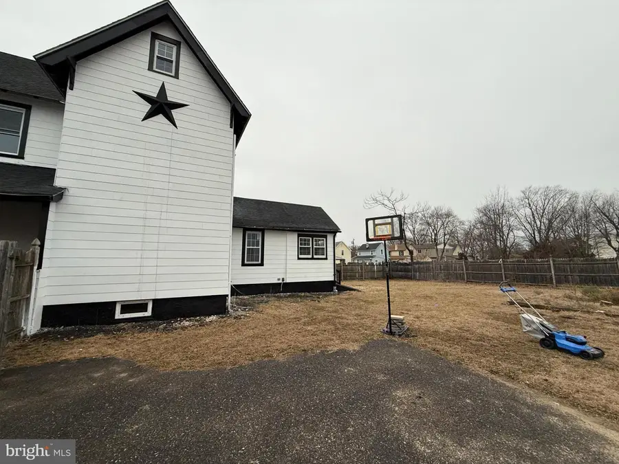 320 Billingsport Rd, Paulsboro, NJ 08066 - #3