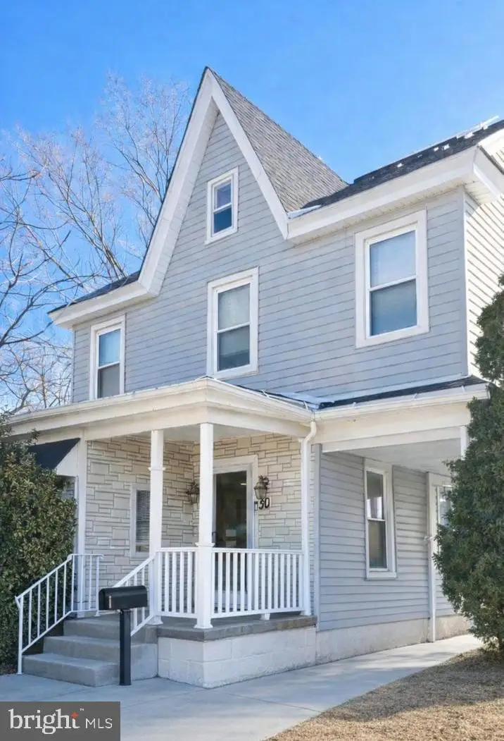 20 E Buck St, Paulsboro, NJ 08066 - #1