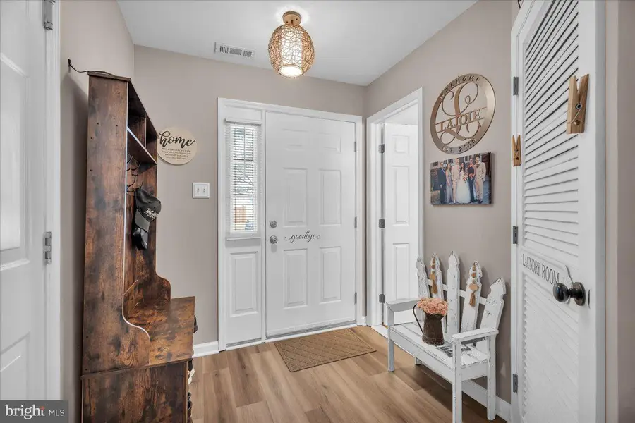 360 Lake Side Dr, Swedesboro, NJ 08085 - #3