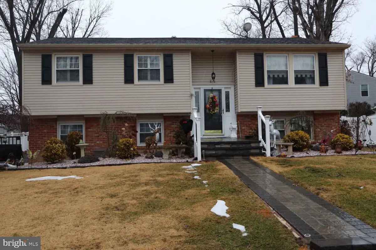 816 Coach Rd, Blackwood, NJ 08012 - #1