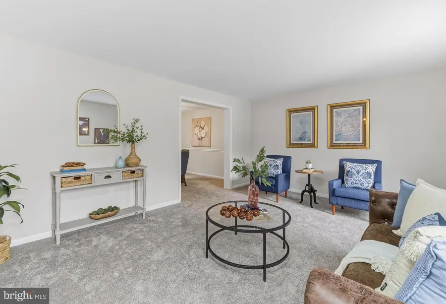 706 Hickory Ct, Monroeville, NJ 08343 - #2