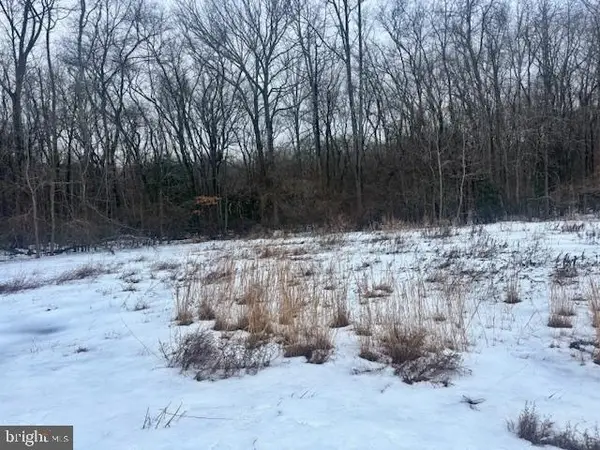 605b S Academy St, GLASSBORO, NJ 08028