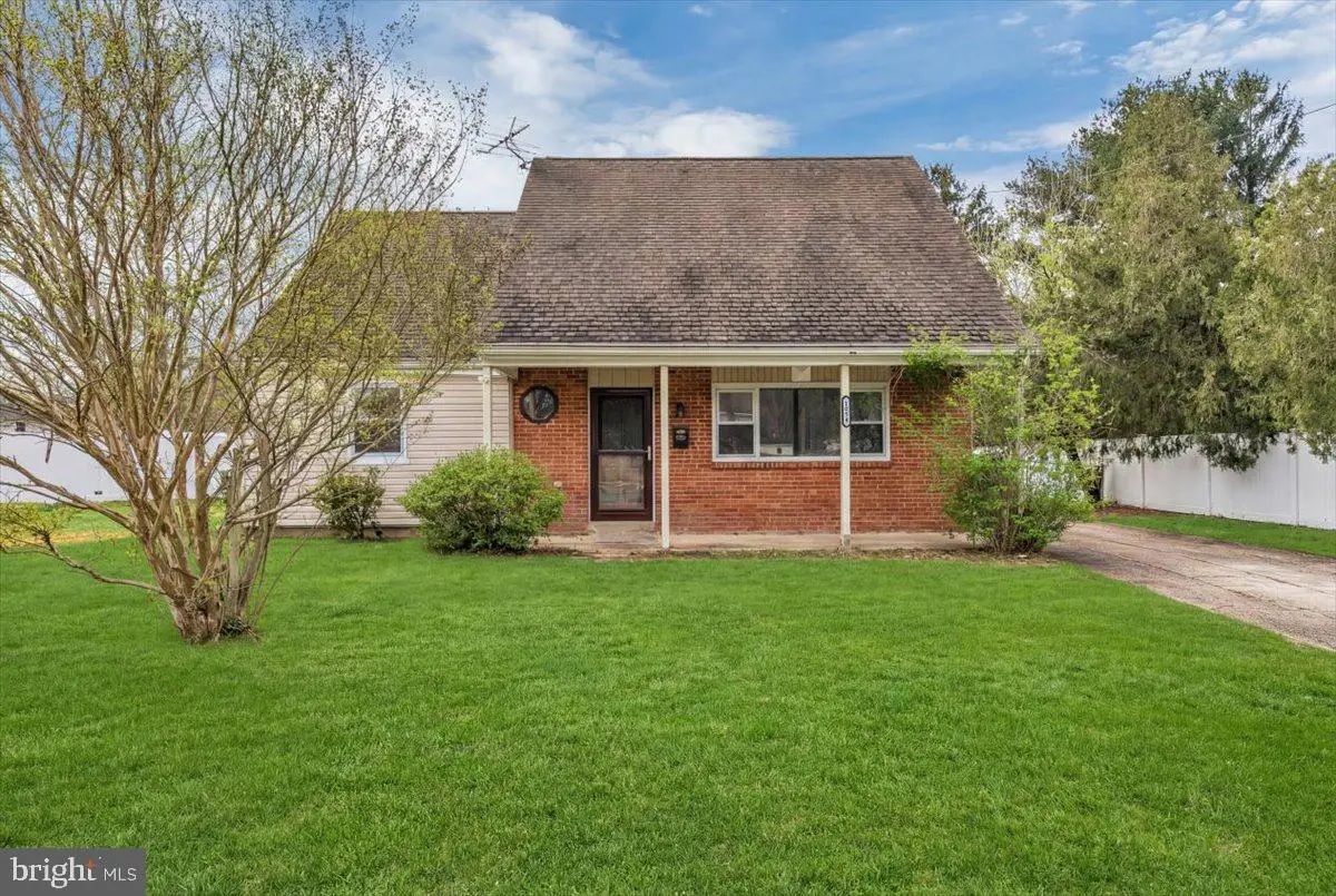 1054 Winslow Rd, Williamstown, NJ 08094 - #1