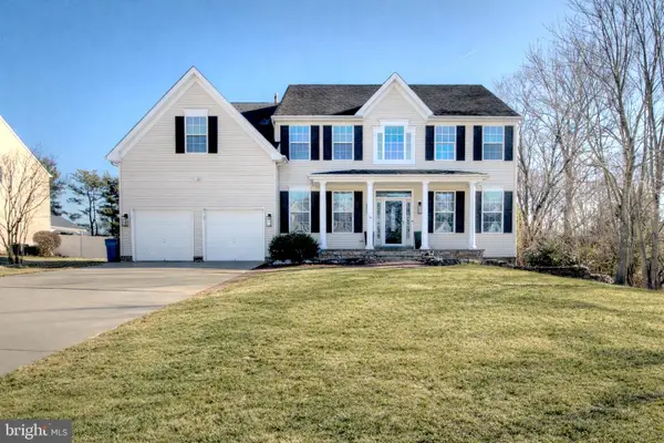 18 Millwood Dr, MICKLETON, NJ 08056