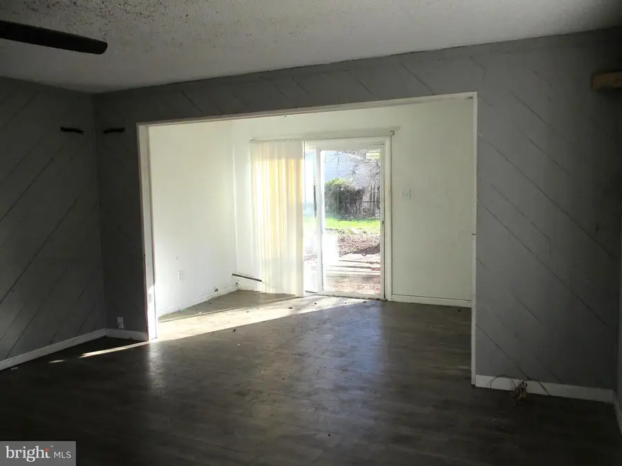 65 Macarthur Ave, Franklinville, NJ 08322 - #3