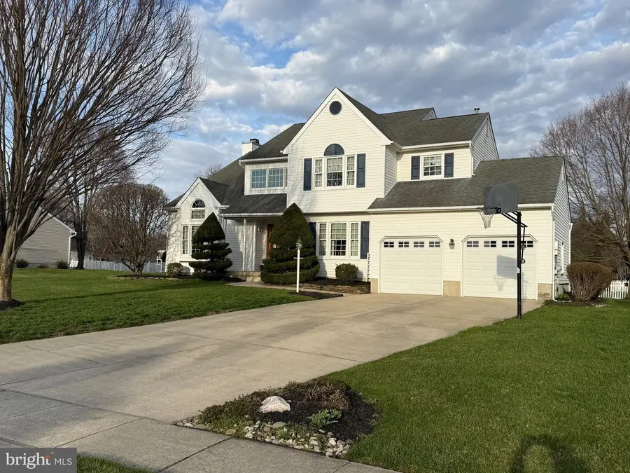 126 Cider Press Dr, Mullica Hill, NJ 08062 - #2