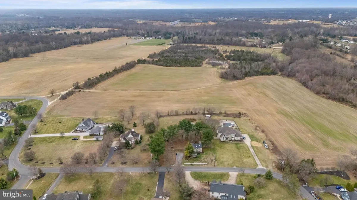 138 Bishop Rd, Mullica Hill, NJ 08062 - #1