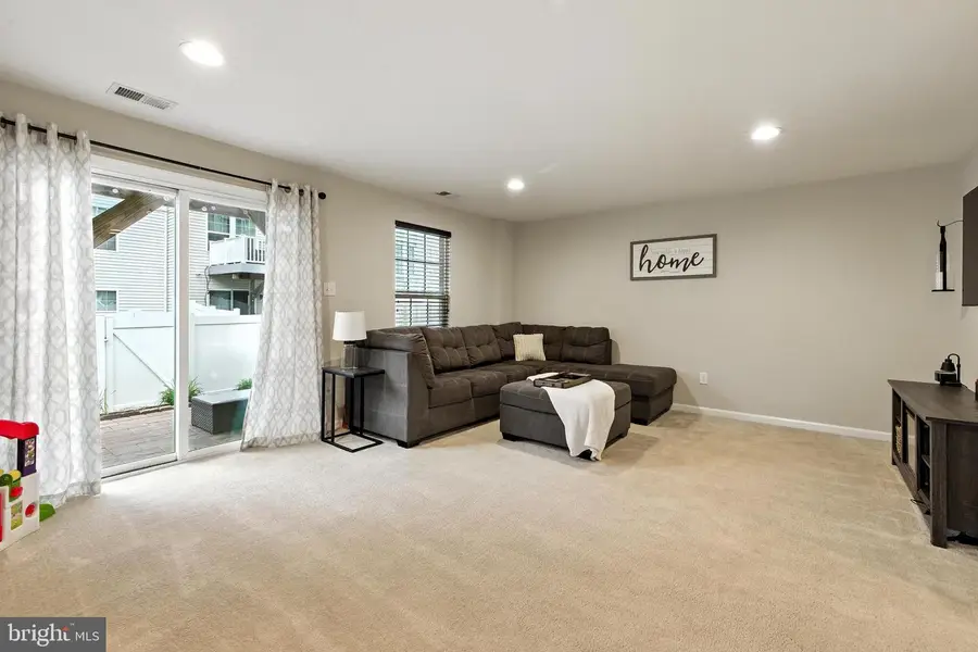 1036 Noble Pl, Sewell, NJ 08080 - #3