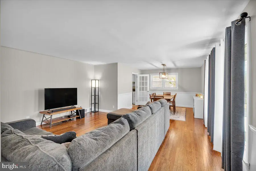 783 4th St, Woodbury Heights, NJ 08097 - #3