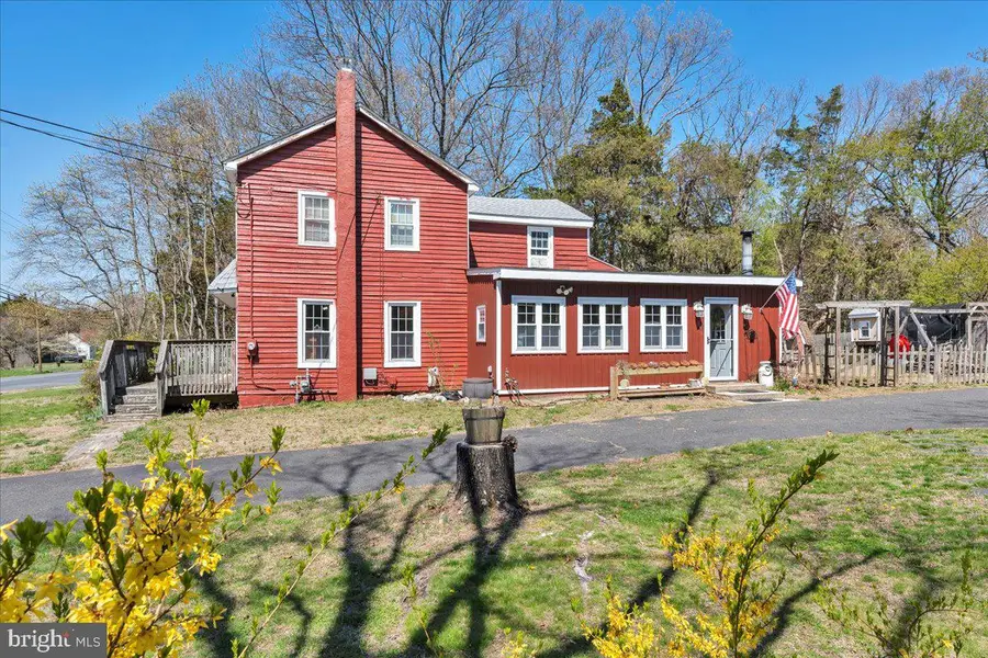 935 Winslow Rd, Williamstown, NJ 08094 - #3
