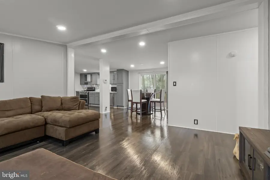 151 Robin, West Deptford, NJ 08066 - #3