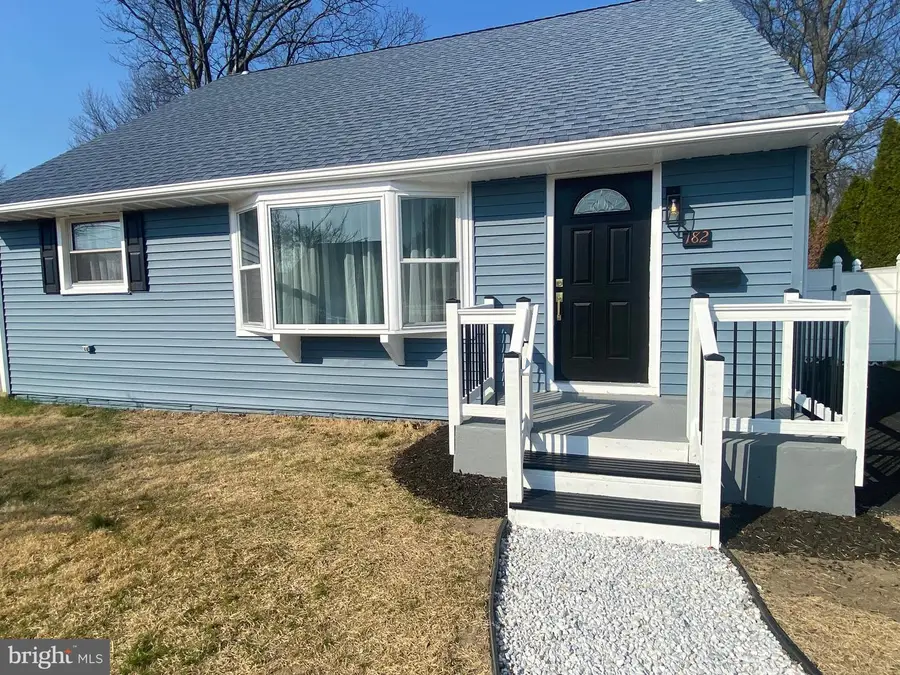 182 Covington Ln, West Deptford, NJ 08096 - #3