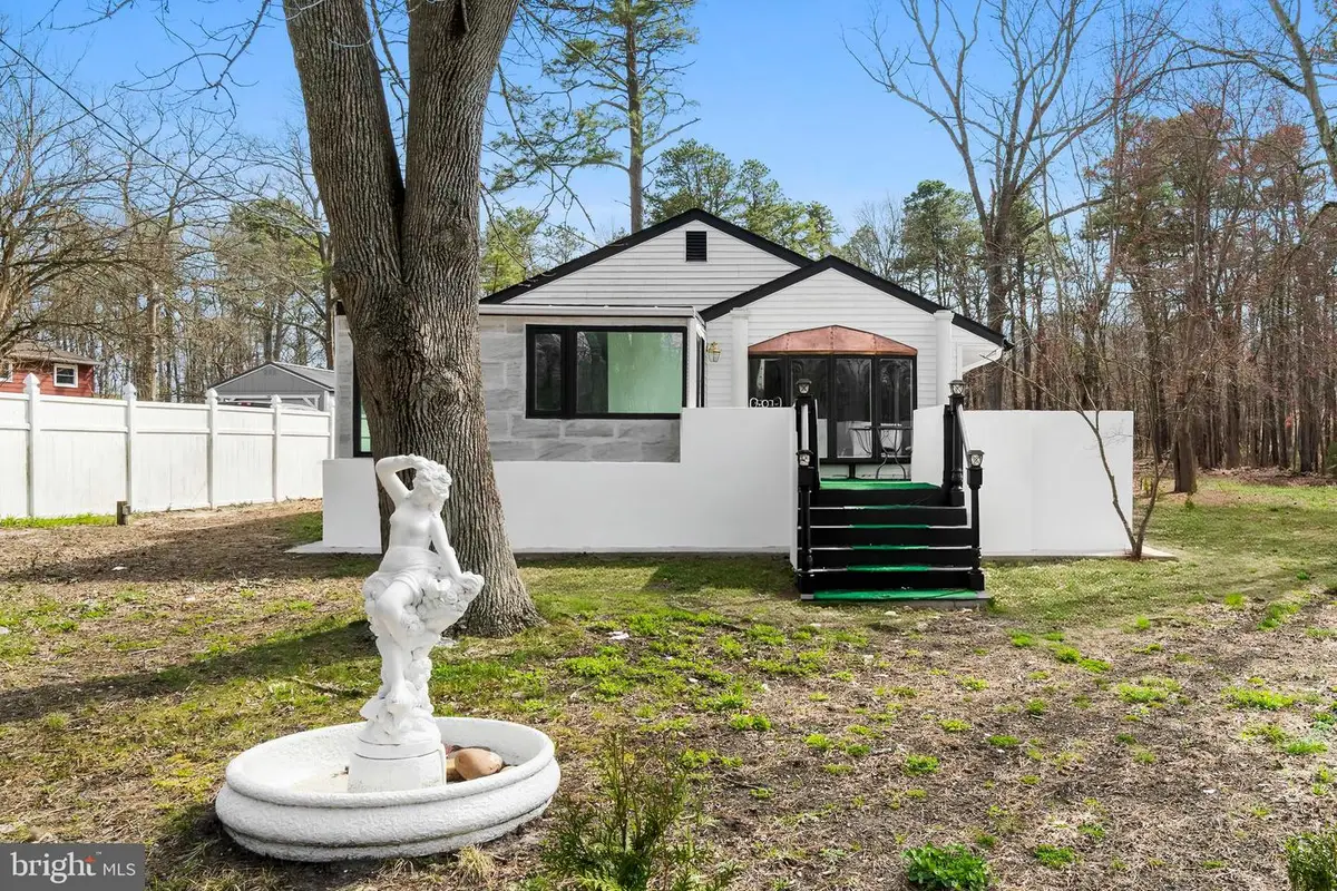 1404 8th Ave, Williamstown, NJ 08094 - #1