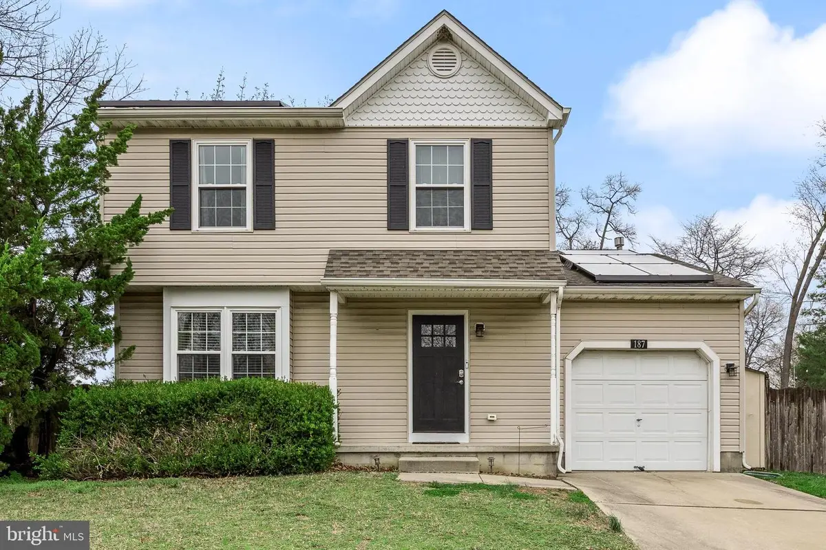 187 Bergen Ave, West Deptford, NJ 08086 - #1