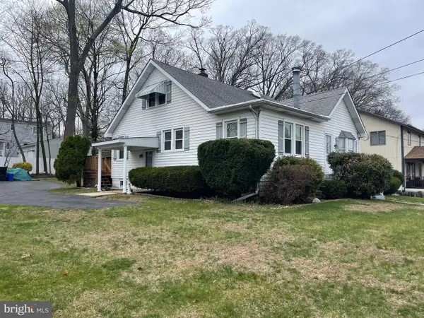 102 Woodlynne Ave, PITMAN, NJ 08071